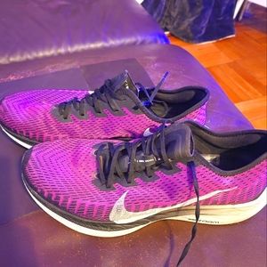 Nike Pegasus 39 running sneakers